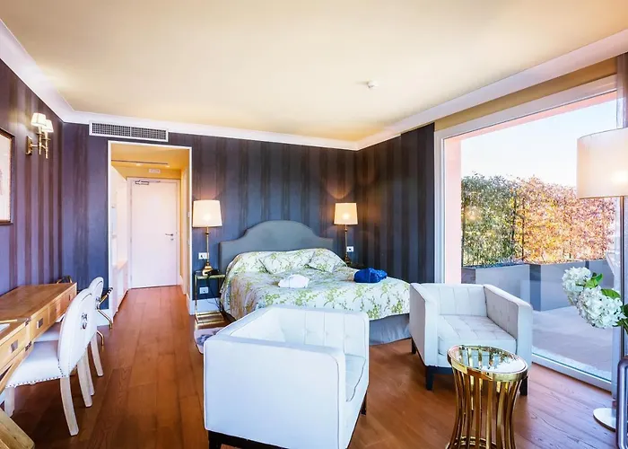 Borgo Le Terrazze Hotel 3*